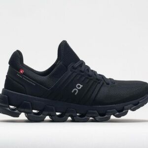 On Cloudswift 3 AD running shoe in black Womens on cloud Size 10 new